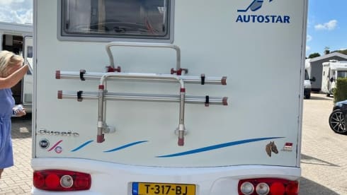 2p Fiat semi-integrated uit 2005