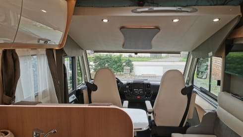 Mercator – Compleet uitgeruste nieuwe camper