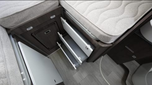Benimar Cocoon 463 – New Ford 4p semi-integrated from 2025 