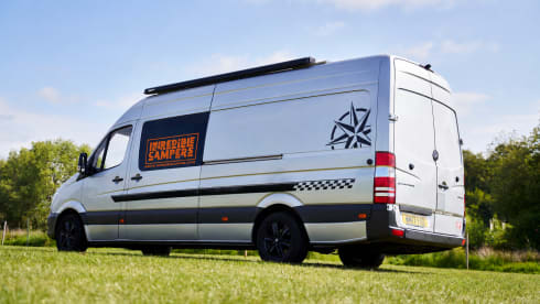 Silver Comet – 4 Berth Mercedes Sprinter Luxury Camper