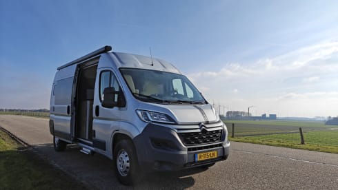 2p Citroën campervan from 2018
