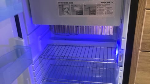 BETTY – ELDDIS VOGUE 155