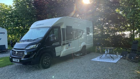 Elvis – 2021 Swift Edge - 464 Black Edition 4 Berth Motorhome 