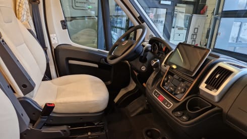 Luxury Carthago semi-integrated from 2022 - 2 pers