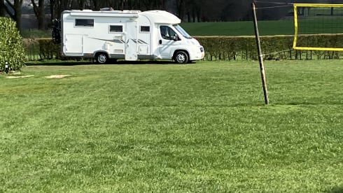 2p moblivettas p 600 semi-integrated uit 2009