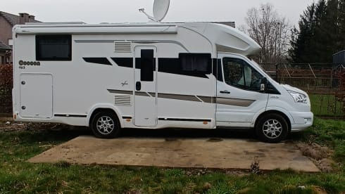 4p (+1 child)Ford semi-integrated from 2020