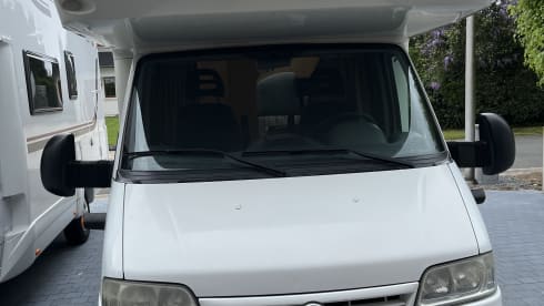 Cozy mobile home for 4 people! Quadrupeds allowed