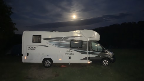 Monkiki – 4 berth Swift Voyager 485  NEW 2025 Model
