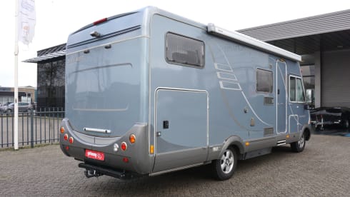 spacious 2-person Hymer camper