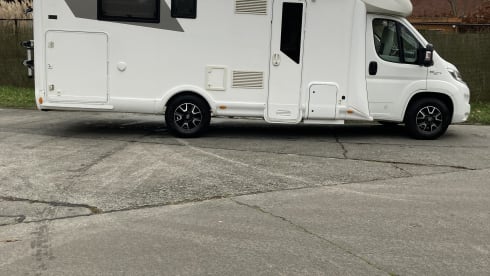 4p McLouis semi-integrated from 2017
