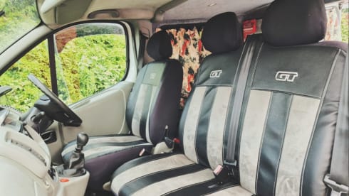 Carrie – Carrie the 2 berth campervan