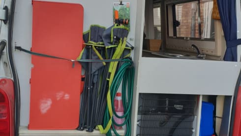 Omer – Camperbusje Omer