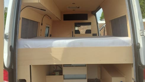 De sprinter – 2p Mercedes-Benz campervan from 2013