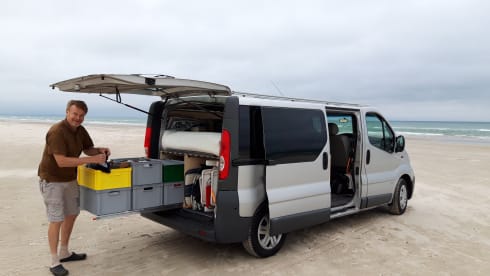 Njord – Spacious practical bus camper