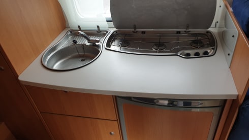 knaus sky ti 3 pers camper