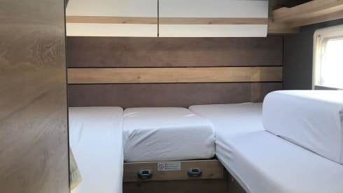 4p Dethleffs semi-integrated uit 2025