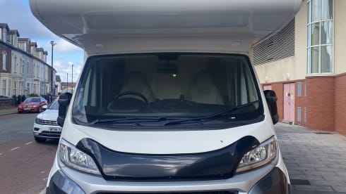 6 berth Roller Team alcove from 2017