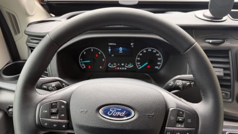 4p Ford Challenger semi-integrated uit 2023 (Diesel - Automaat)