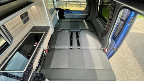 (VW003) 2022 AUTO 'Rebellion' VW Camper Van Sleeps 2 Adults + 2 children