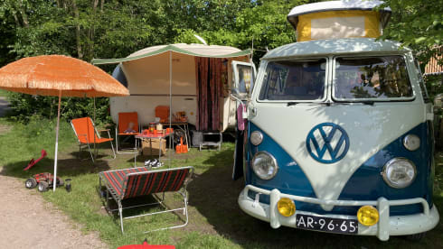 De Bus – 2p Volkswagen bus from 1965
