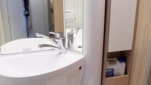 Sunlight – Reisemobil Sunligt mit 6 Schlafplätzen