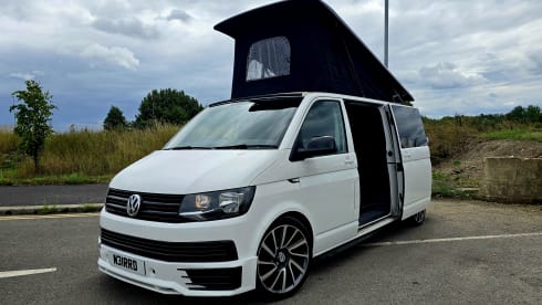 4 berth Volkswagen campervan from 2018
