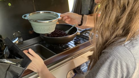 Florrie The Adventure Van - Volkswagen Transporter T6 Camper King