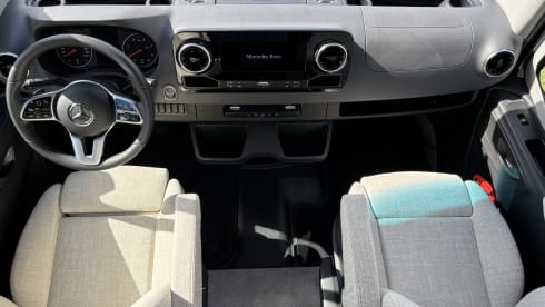 Hymer 570 MLT Xperience B