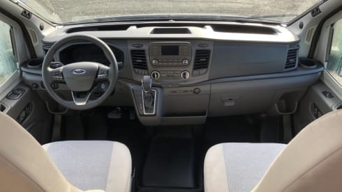 Nieuwe Camperbus Grey Matter – FORD LMC Innovan 590 camper van from 2024 Gray Matter