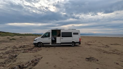 Crafty Fredrick – The comfverted 2018 VW Crafter Supervan 