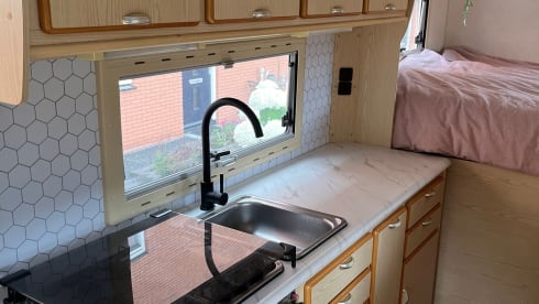 Fiat alcove camper adventure 