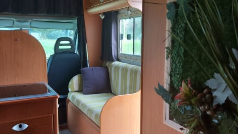 Superruime gezinscamper – 5p Elnagh Marlin 64 Alcove from 2001