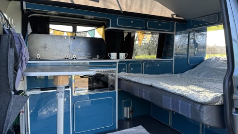 DAVE – Camping-car Volkswagen 4 places à partir de 2019