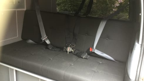 Toyota Granvia 4/5 berth automatic