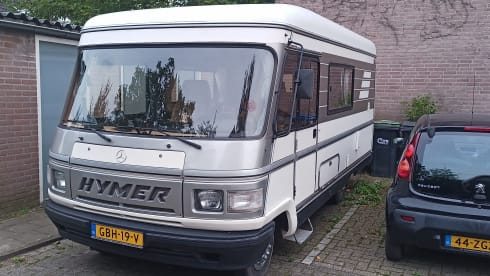 All Inclusive - Off Grid - Old Timer – 6p Hymer integrated uit 1988