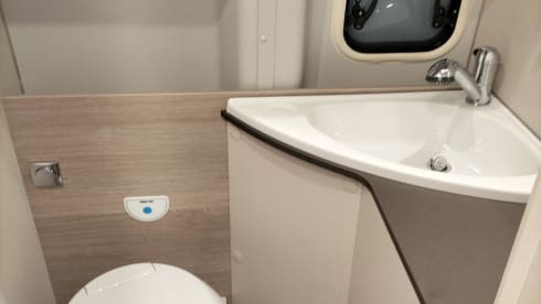 Brand new Ford bus from 2023