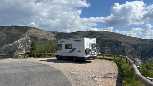 Arto – 3 berth Niesmann + Bischoff Arto 59b