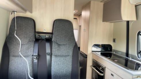 Expedition 67 Automatic – Autotrail-Bus mit 2 Schlafplätzen ab 2021