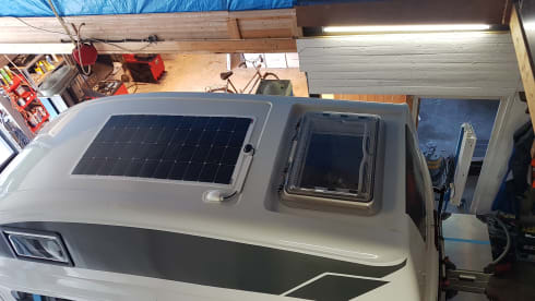 Zwerver – Luxe Mercedes camperbus 4x4