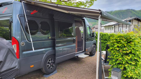 CamperTonFranka – 2p Carthago bus from 2017