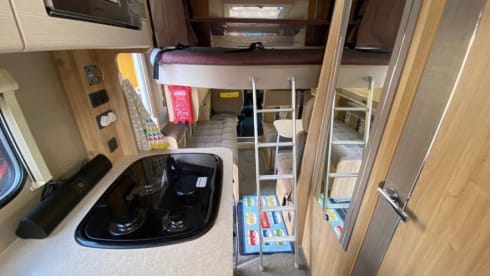 FT17 Betty – Peugeot Elddis Evolution 196 met 6 slaapplaatsen