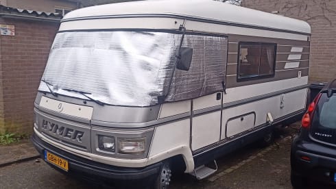 All Inclusive - Off Grid - Old Timer – 6p Hymer integrated uit 1988
