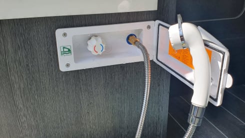 Luxury mobile home with spacious beds and a very large garage