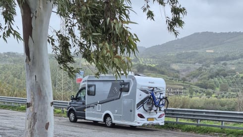 Luxe en Comfort voor 2 peronen : KNAUS VAN TI PLUS 650 MEG AUTOMAAT