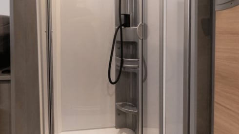 Jura – Elddis Whirlwind GT 74DI (modello 2027), 4 posti letto