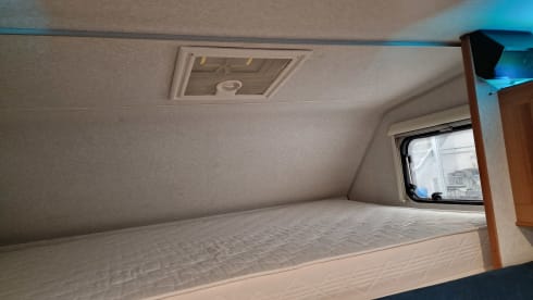 GianCarlo – Campervan rental for 6 people