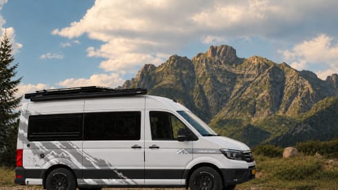 Adventure Van – Volkswagen Crafter 2.0 TDI 4 places - Modèle personnalisé 2026