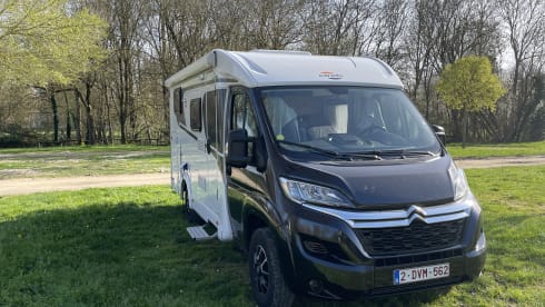 2P semi-integraal CARADO V337 compact