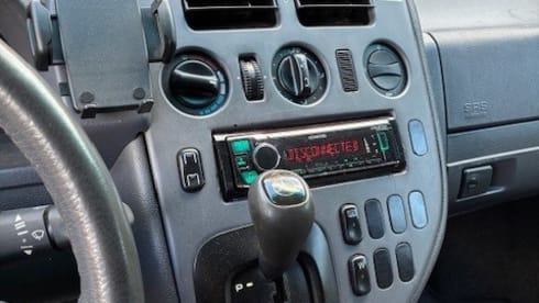4p Mercedes-Vito campervan uit 1999