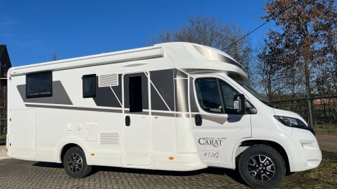 Tweede thuis op wielen. – New 4p Fiat semi-integrated motorhome from 2023